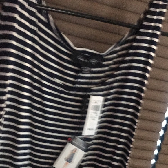 Brand new Charlie Paige tunic - Picture 2 of 5